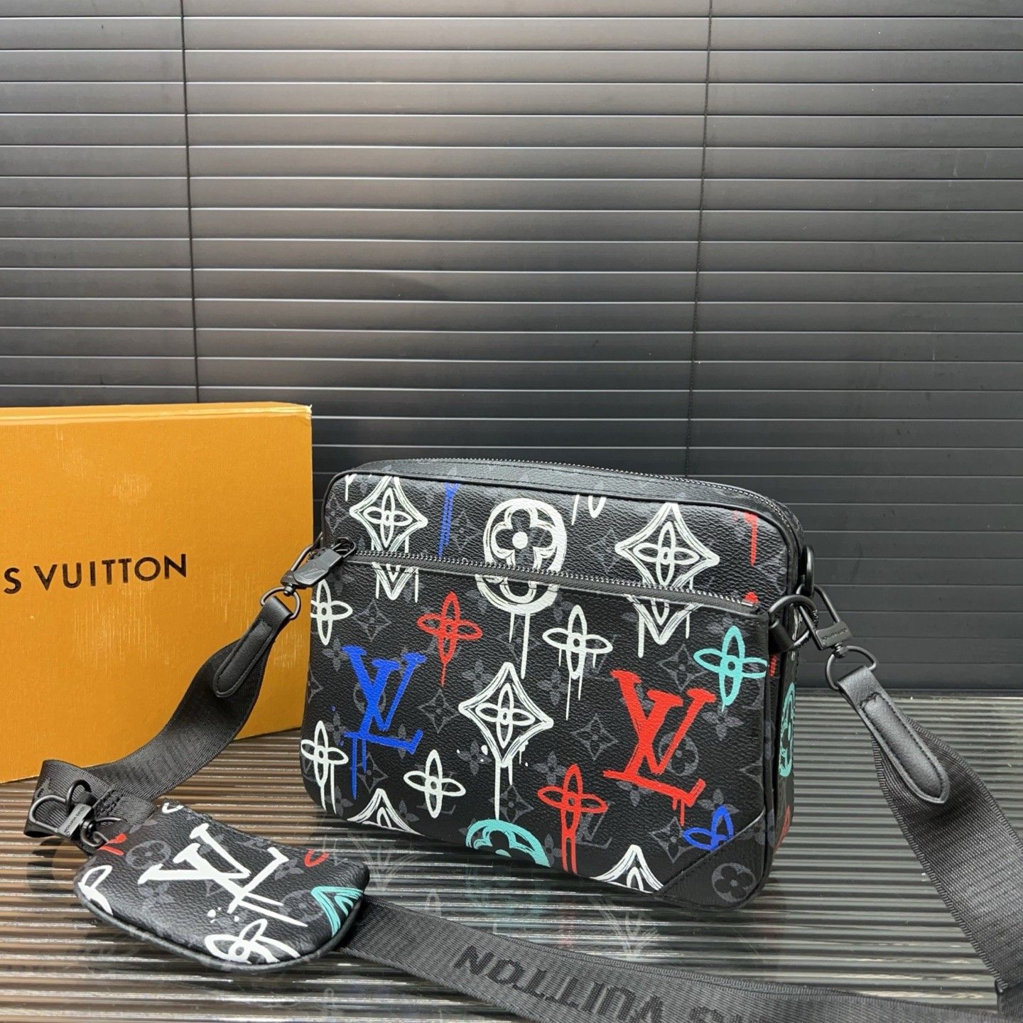 ルイヴィトン LV TRIO ショルダーバッグ メッセージバッグ A31086