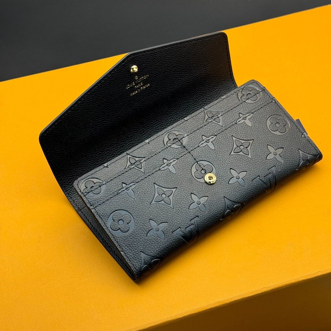 ルイヴィトン Monogram 長財布 封筒型ウォレット A31139