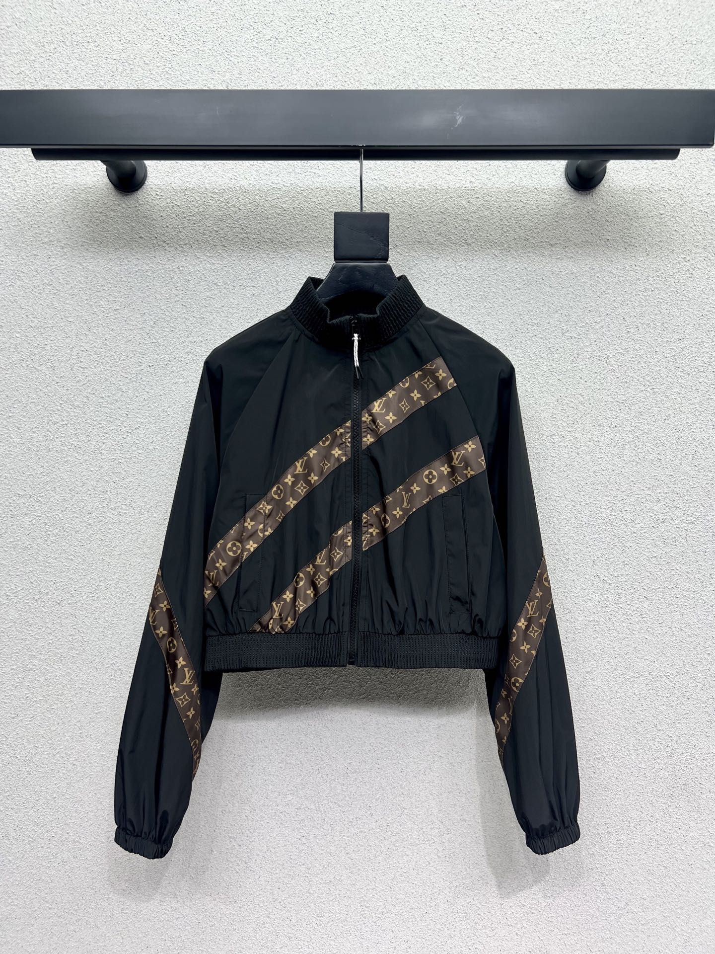 ルイヴィトン ジャケット ショット レディース オシャレ A31155