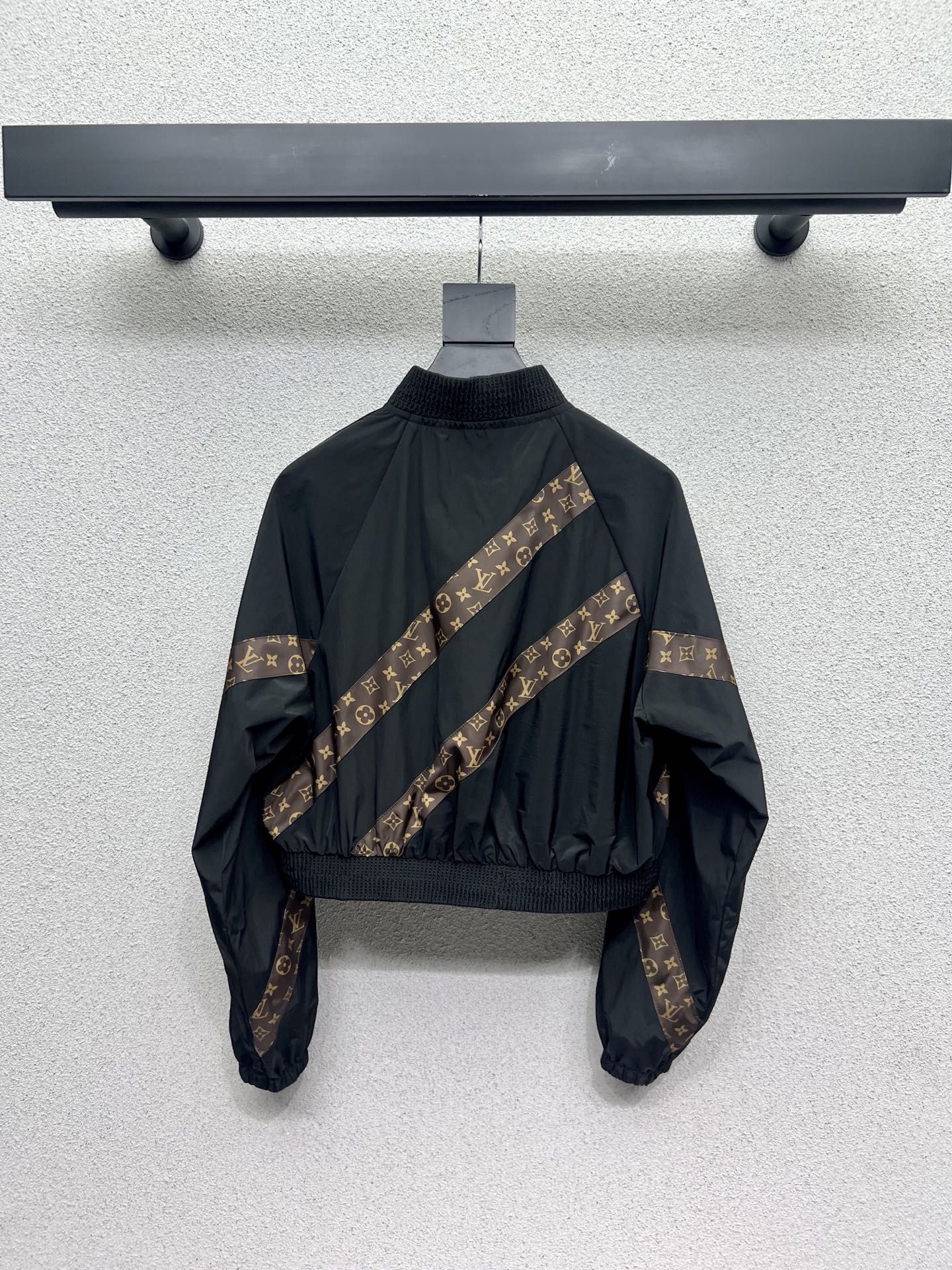 ルイヴィトン ジャケット ショット レディース オシャレ A31155