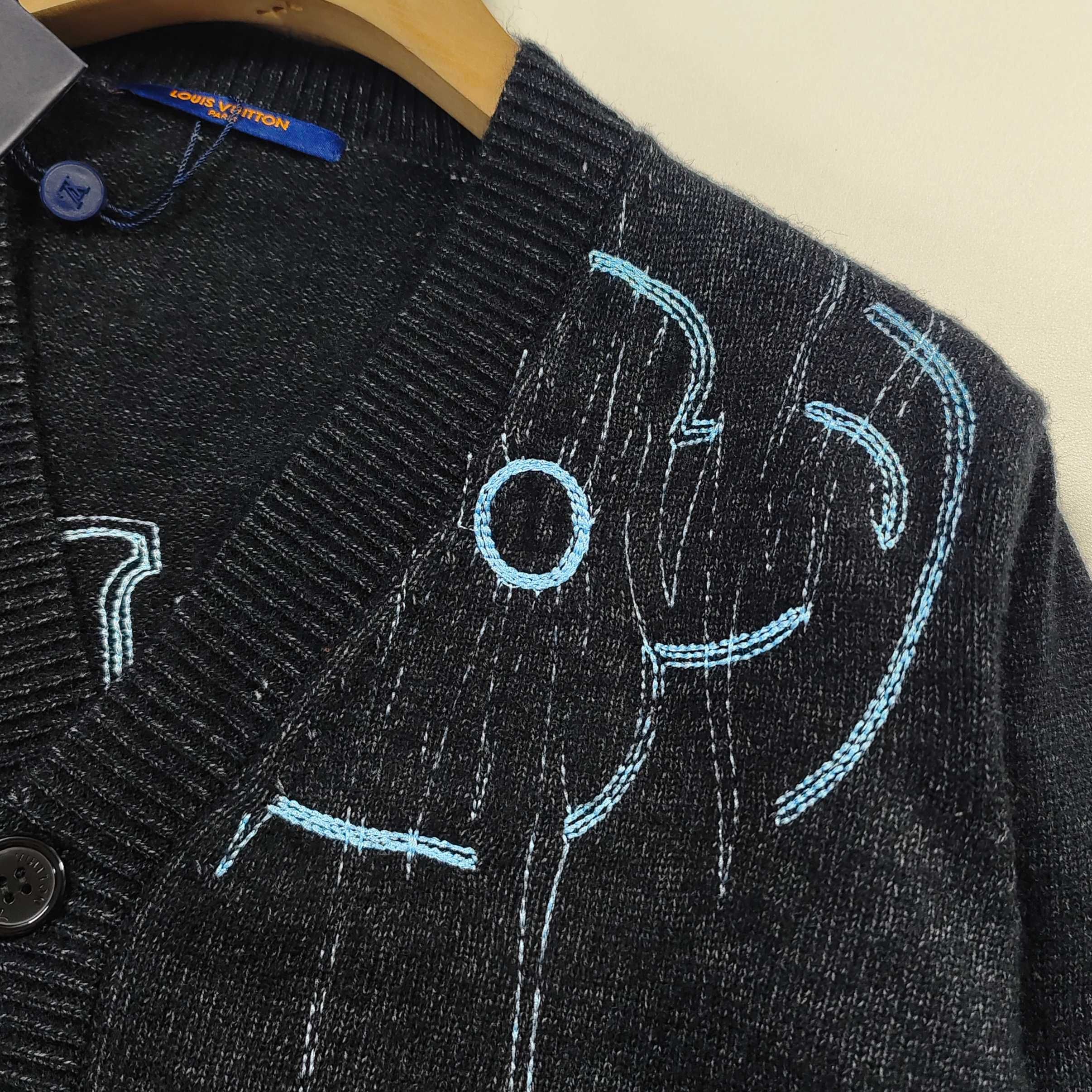 ルイヴィトン ニットカーディガン セーター 秋冬新作 刺繍 Vネック A31147