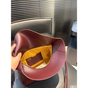 ロエベ  Ola ショルダーバッグ 高品質 レザー A31216