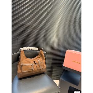ミュウミュウ ホーボーバッグ ハンドバッグ オシャレ A31272
