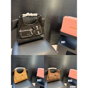 ミュウミュウ ホーボーバッグ ハンドバッグ オシャレ A31272