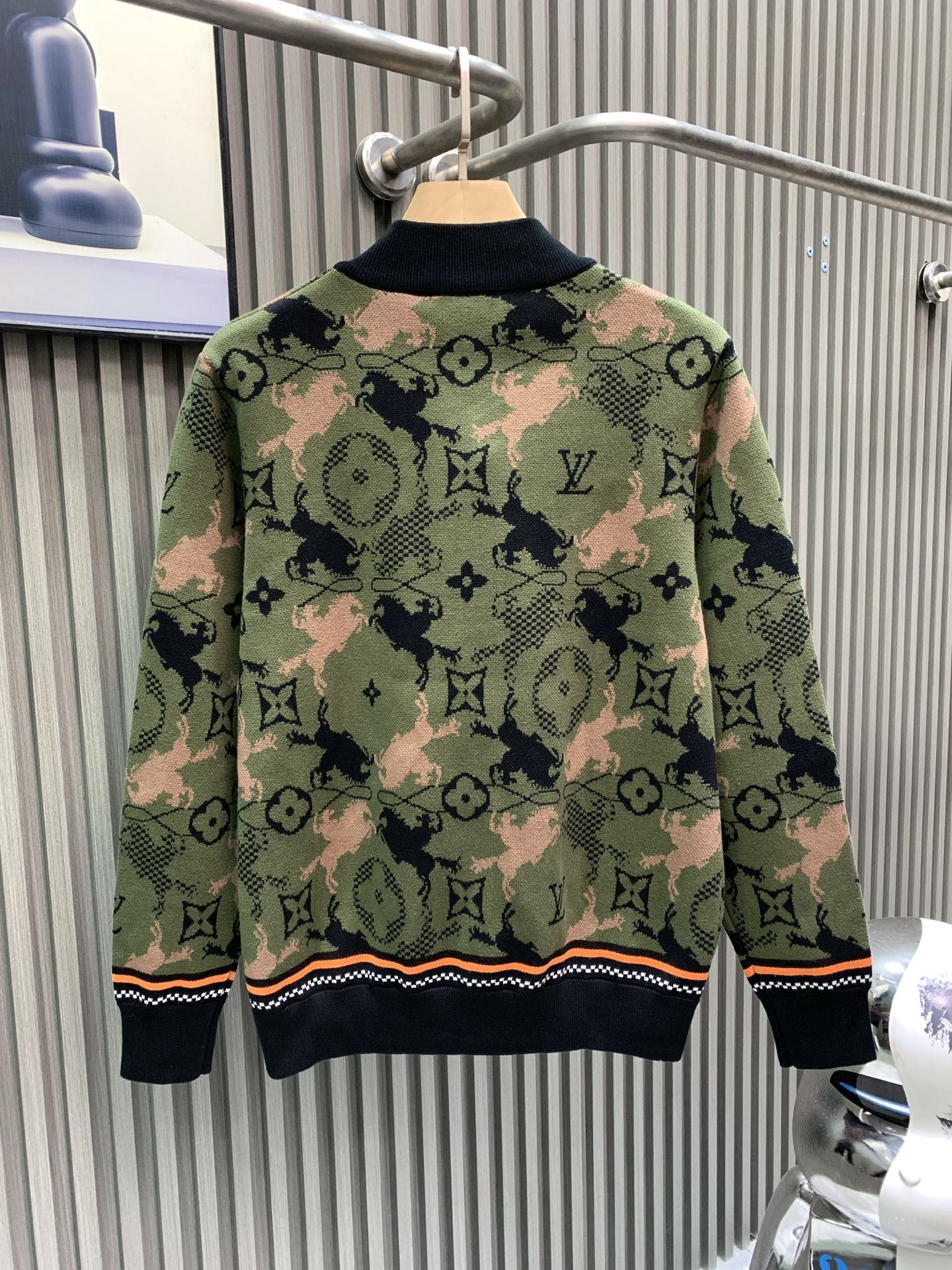 ルイヴィトン 迷彩ニットジャケット メンズ レディース 高品質 A31258