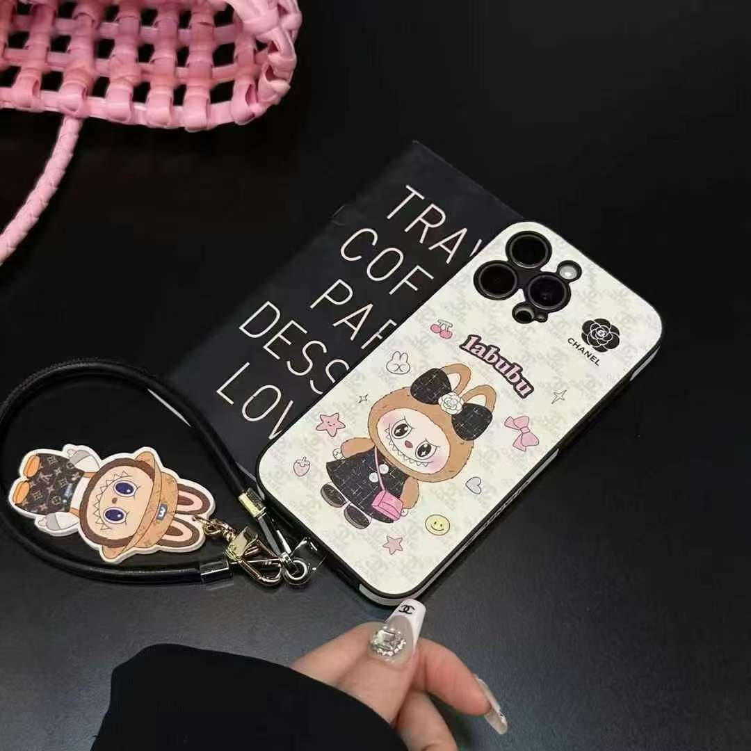 シャネル iPhone16/15/14/13ケース ストラップ付き