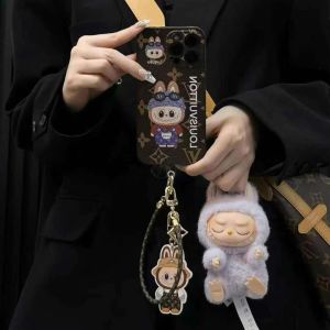 ルイヴィトン iPhone16/15/14/13ケース ストラップ付き