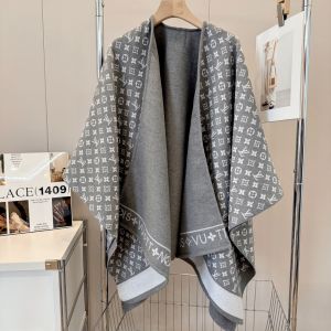 ルイヴィトン 大判ストール 両面使いの超保温マルチケープ ブランケット A31351