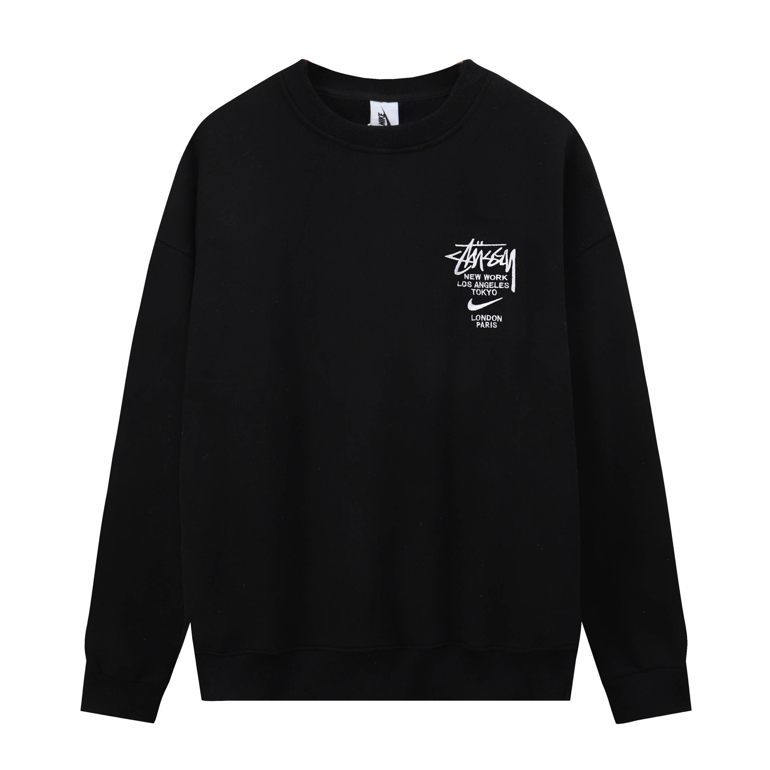 StussyとNikeのコラボ 刺繍入り 裏起毛スウェットシャツ A31337