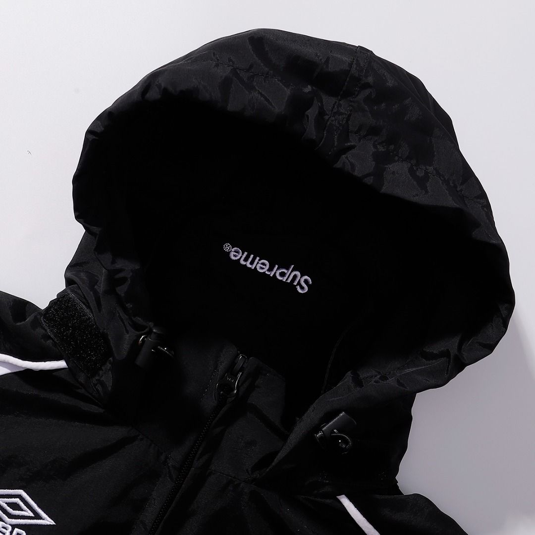 Supreme SS22 Week 11 x umbro ジャケット フード付き カッコイイ A31333