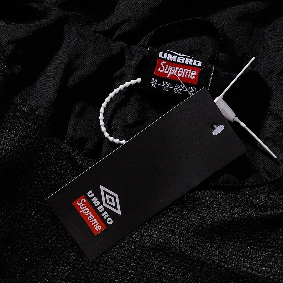 Supreme SS22 Week 11 x umbro ジャケット フード付き カッコイイ A31333