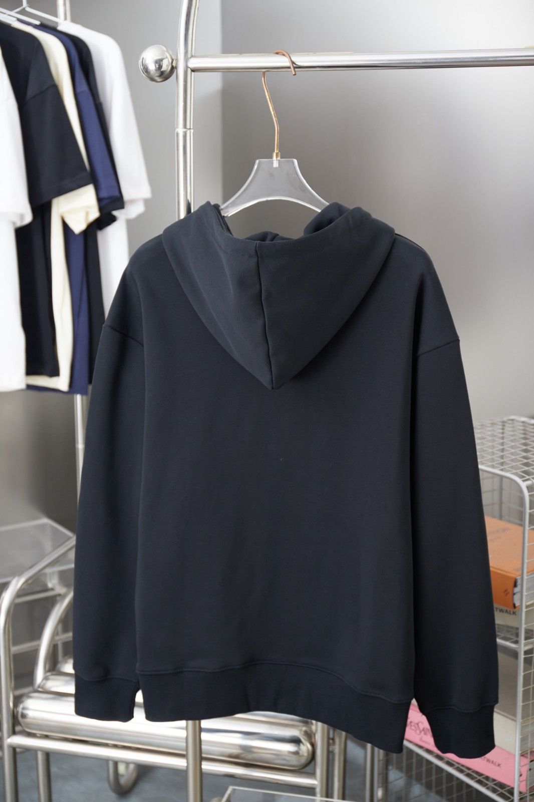 ルイヴィトン Nigo パーカー パール フード付きスウェットシャツ A31361