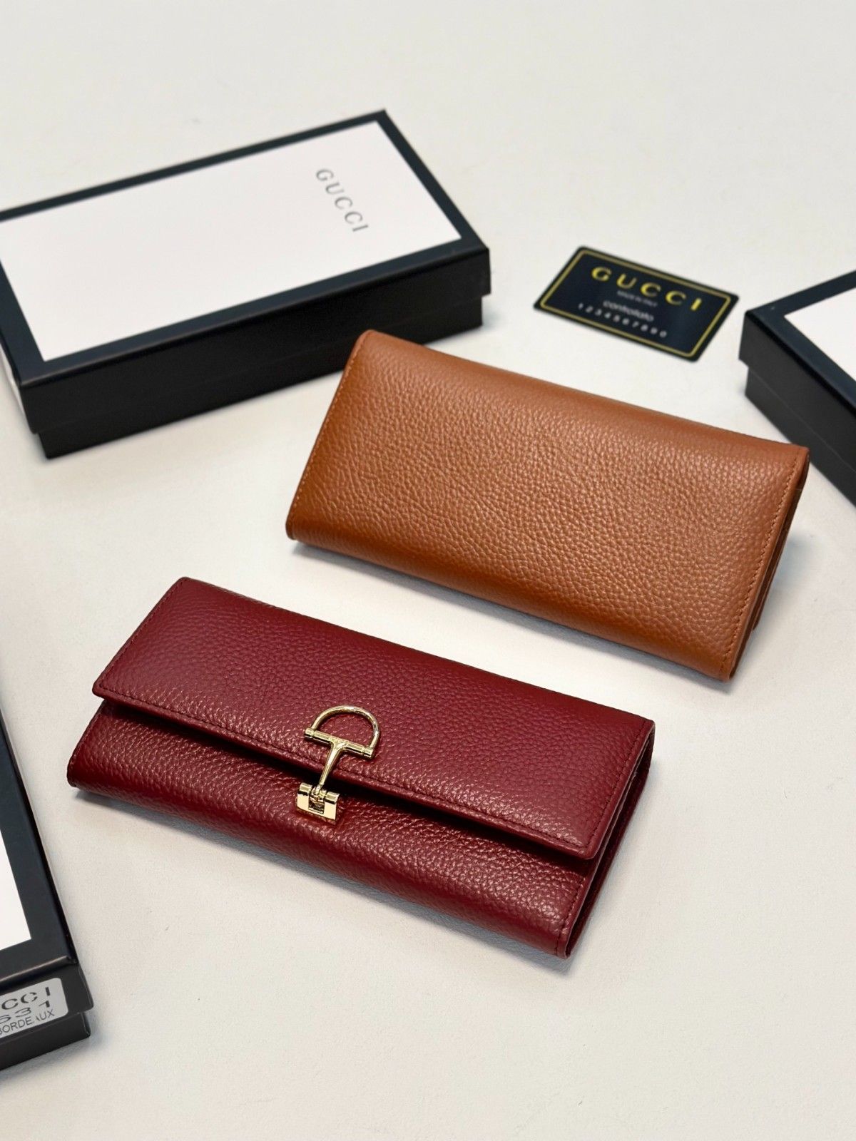 グッチ 長財布 折りたたみ レザー オシャレ A31352