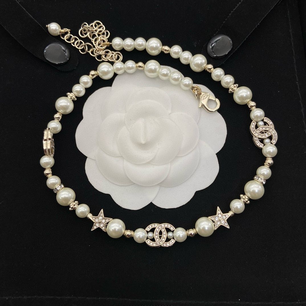 シャネル パールのショートネックレス 刻印入り A31396