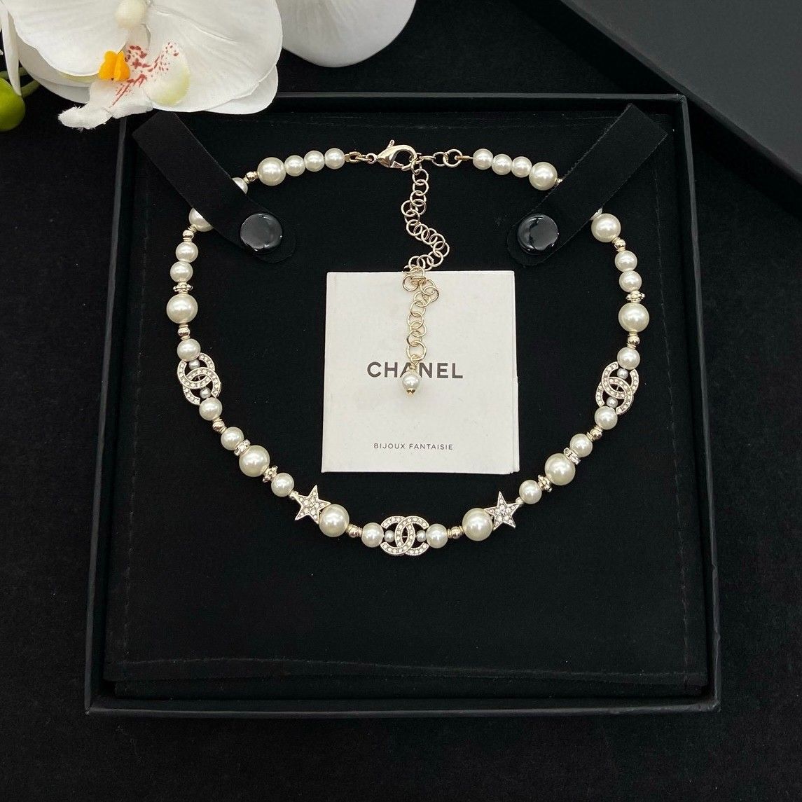 シャネル パールのショートネックレス 刻印入り A31396