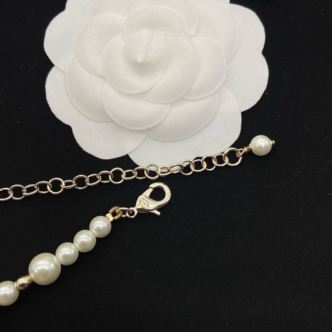 シャネル パールのショートネックレス 刻印入り A31396