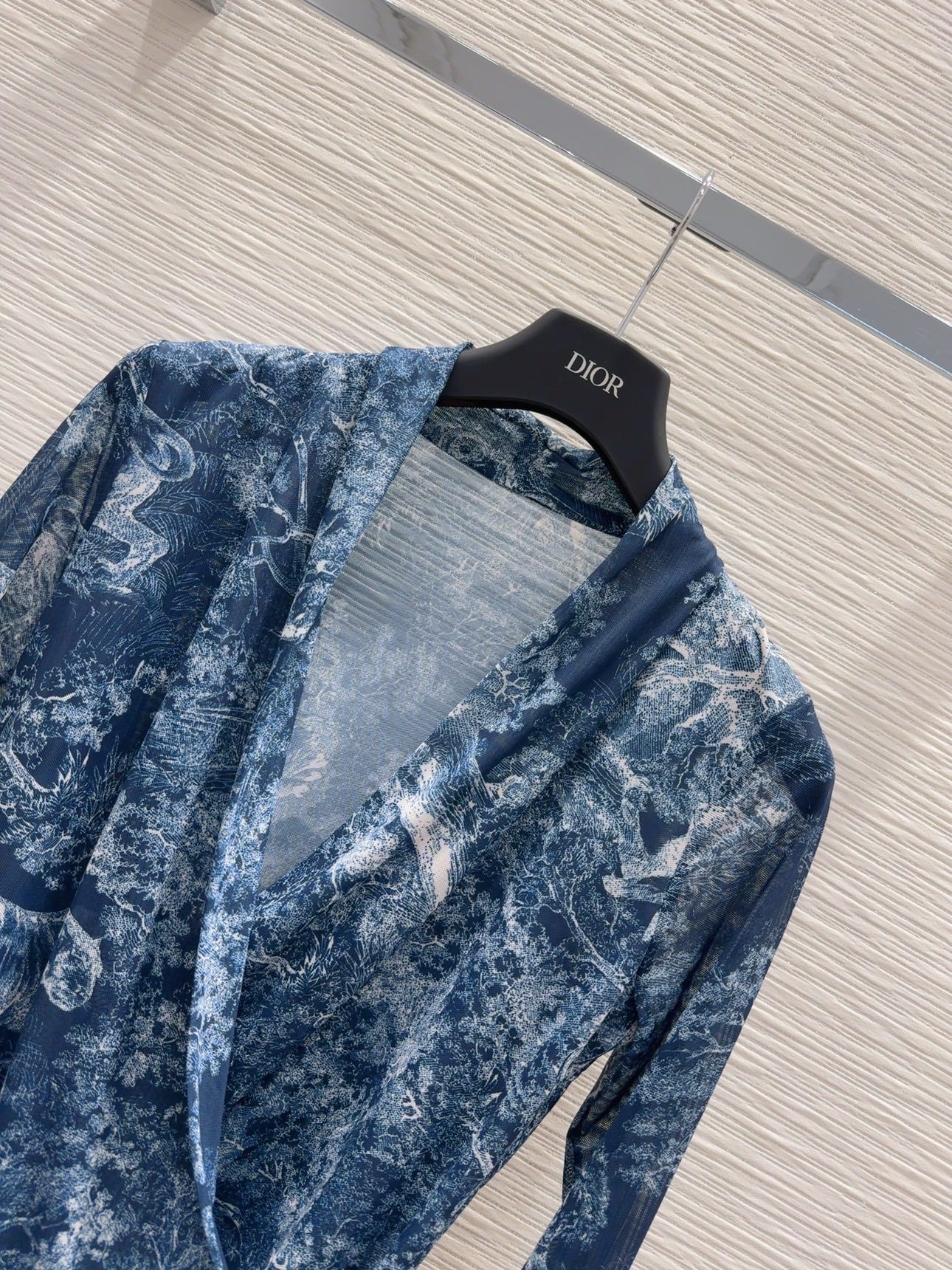 ディオール Vネック 長袖tシャツ メッシュ オシャレ A31390
