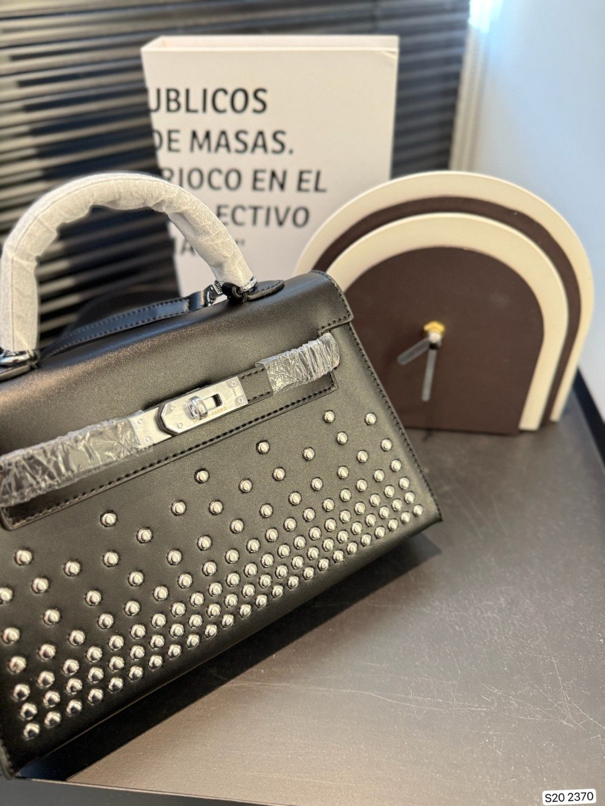 エルメス ショルダーバッグ ブラック mini Kelly2 A31409