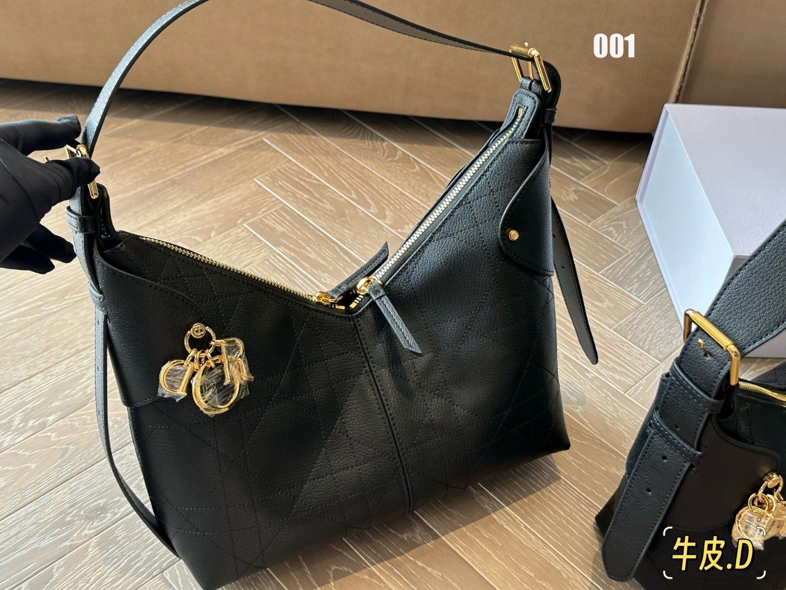 ディオール DIOR VOYAGE ホーボーバッグ ハンドバッグ レザー 高品質 A31428
