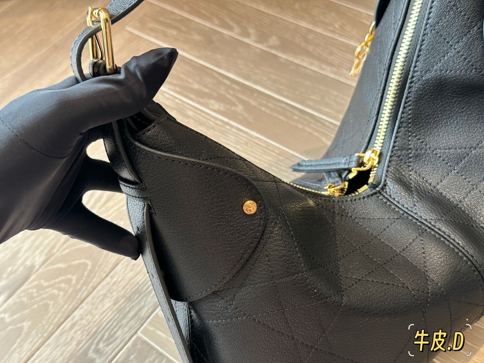 ディオール DIOR VOYAGE ホーボーバッグ ハンドバッグ レザー 高品質 A31428