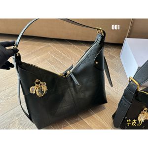 ディオール DIOR VOYAGE ホーボーバッグ ハンドバッグ レザー 高品質 A31428