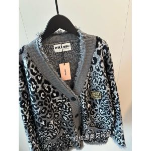 ミュウミュウ 豹柄のカーディガン オシャレ ゆったり A31427