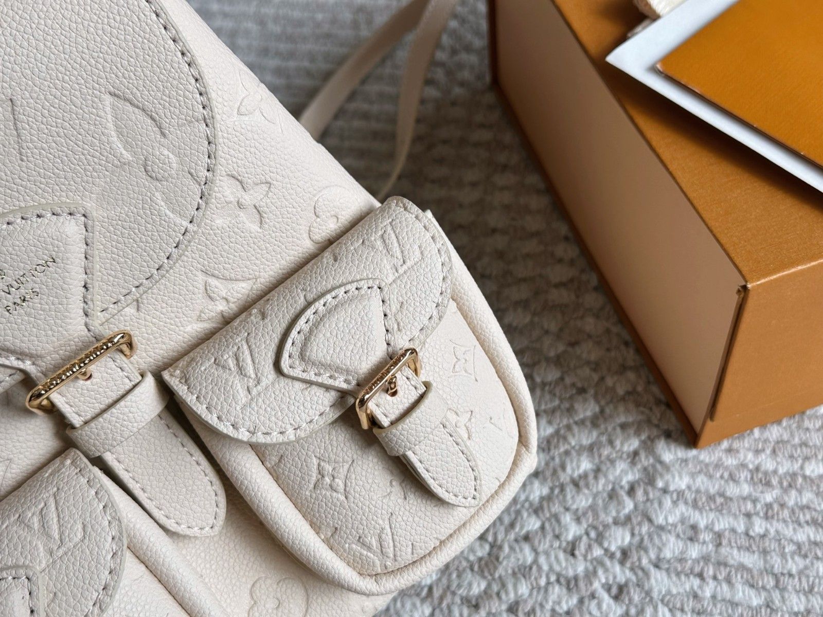 ルイヴィトン バックパック レザー オシャレ A31457