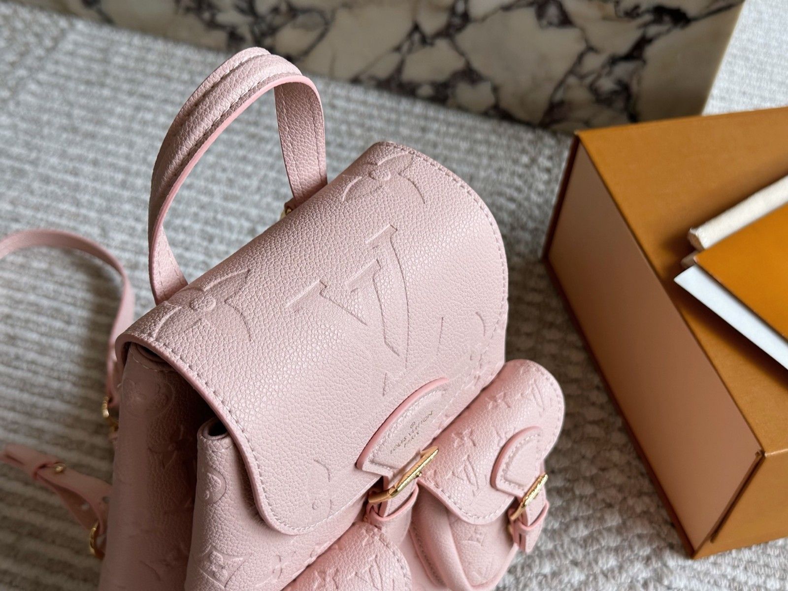 ルイヴィトン バックパック レザー オシャレ A31457
