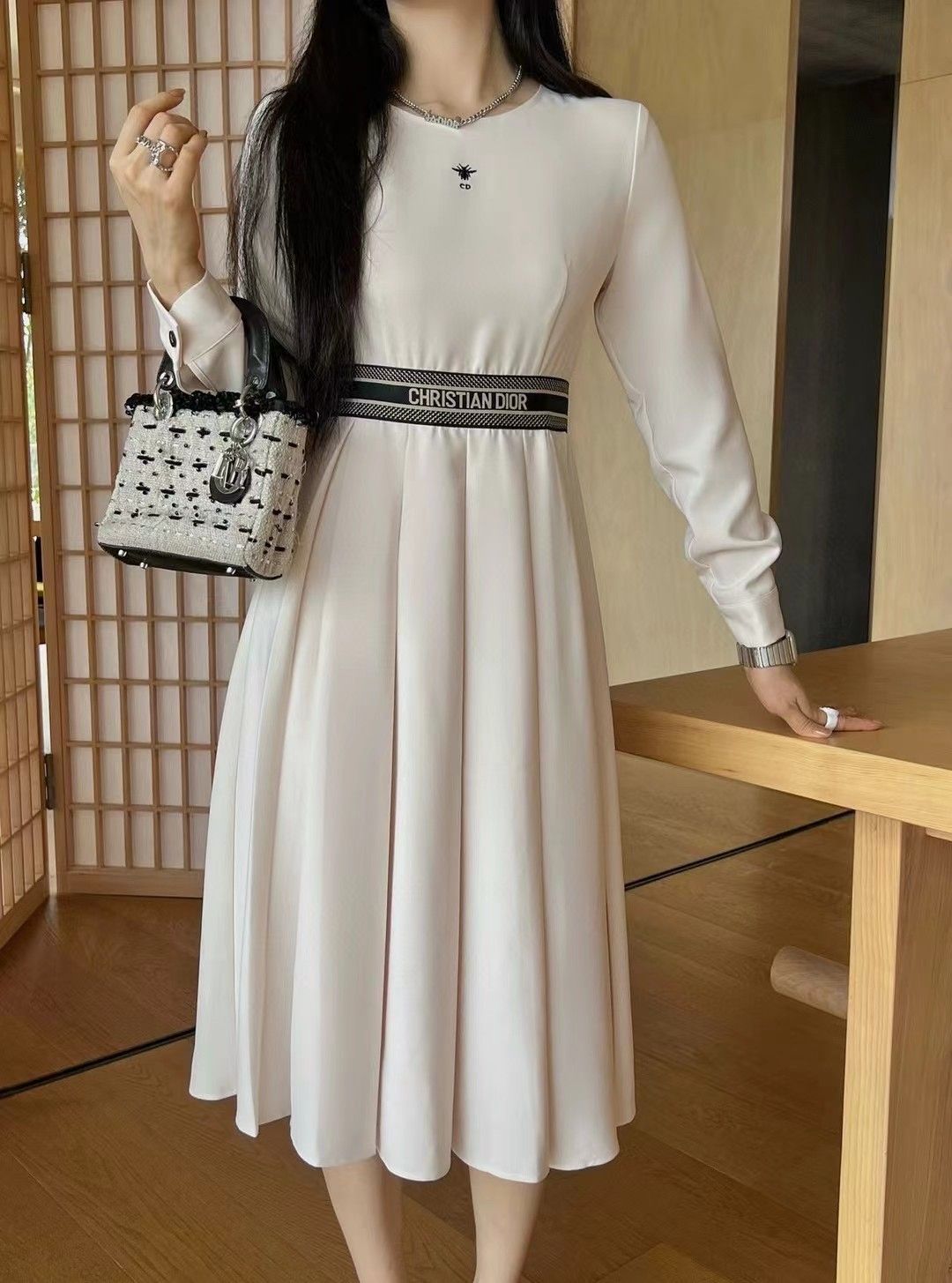 ディオール ワンピース 長袖 オシャレ A31456