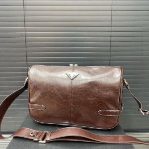 プラダ ショルダーバッグ レザー クラシック A31471