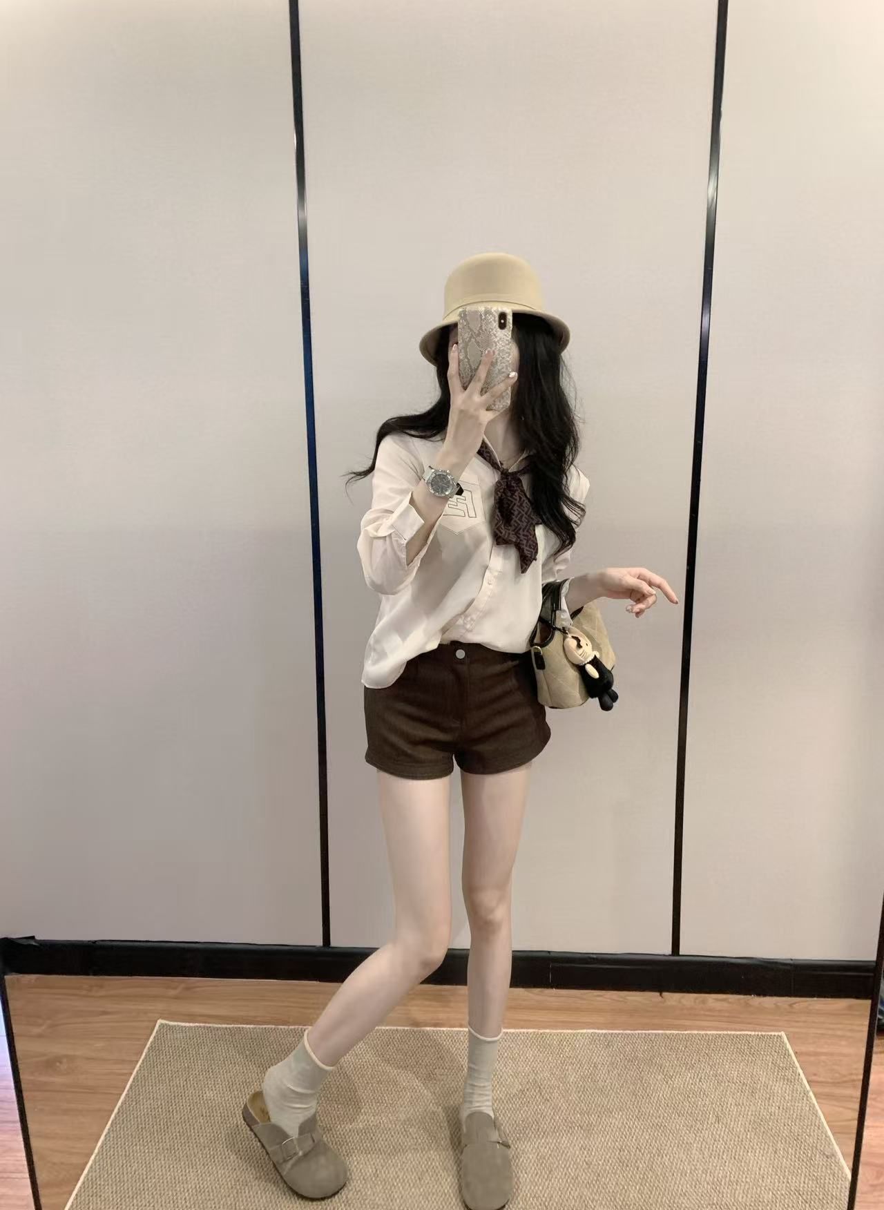 フェンディ シャツ シルク レディース向け A31509