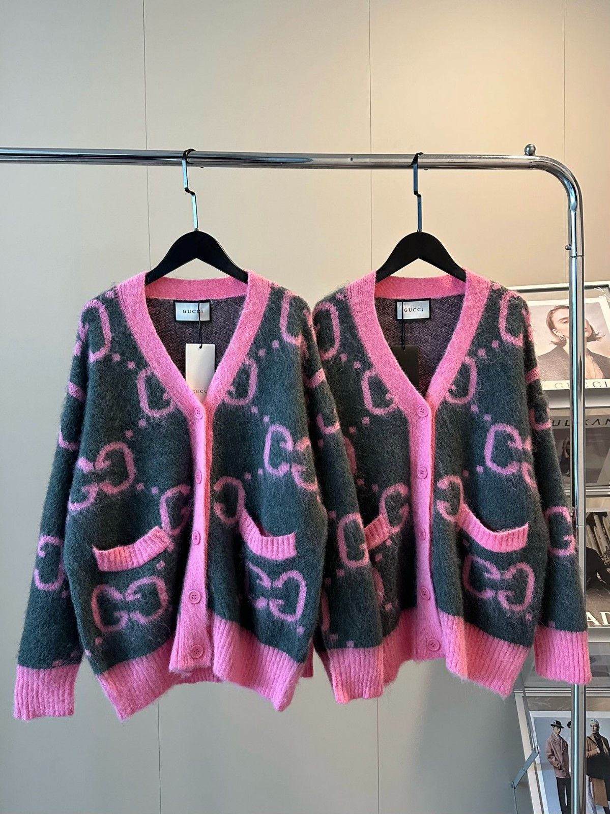 グッチ ニットカーディガン ジャケット 可愛い ゆったり A31508