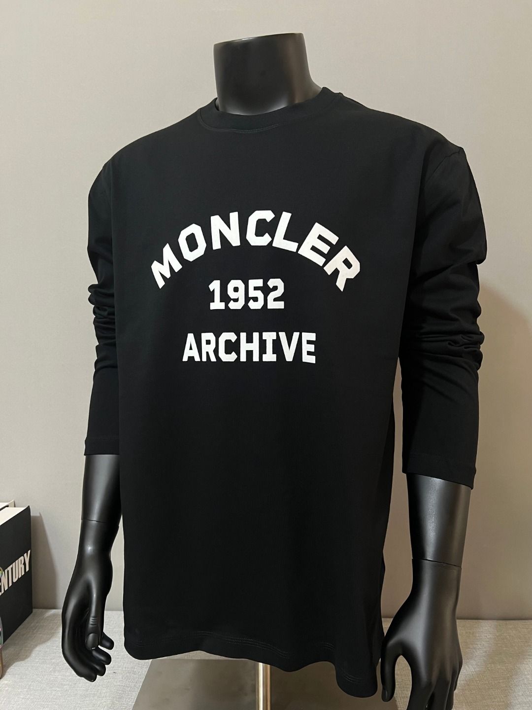モンクレール 長袖tシャツ 秋冬 ゆったり A31490