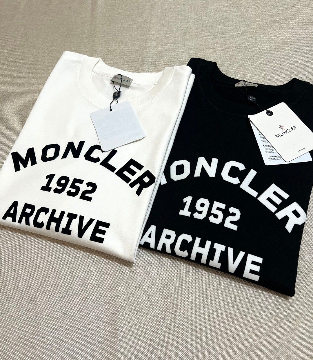 モンクレール 長袖tシャツ 秋冬 ゆったり A31490