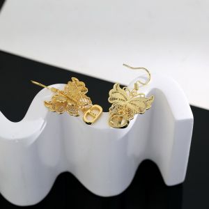 ディオール ピアス バタフライ 可愛い A31532