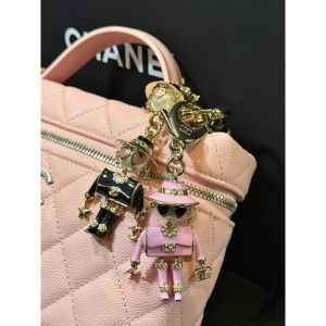 シャネル キーホルダー ストラップ キーリング バッグチャーム A31535
