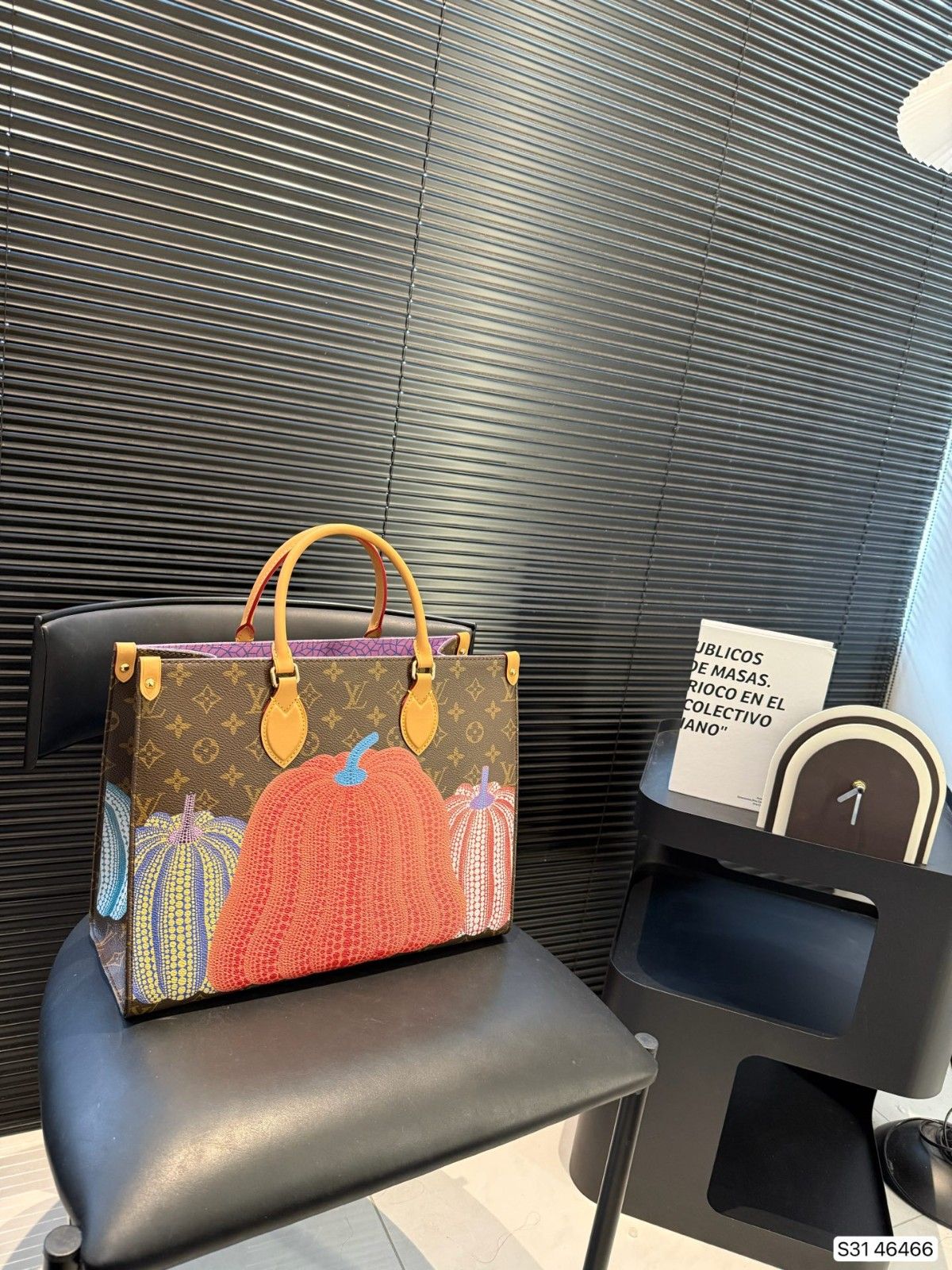 ルイヴィトン LOUIS VUITTON x YAYOIKUSAMA トートバッグ A31531