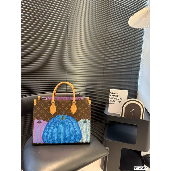 ルイヴィトン LOUIS VUITTON x YAYOIKUSAMA トートバッグ A31531