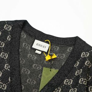 グッチ Vネック カーディガン ニット A31524