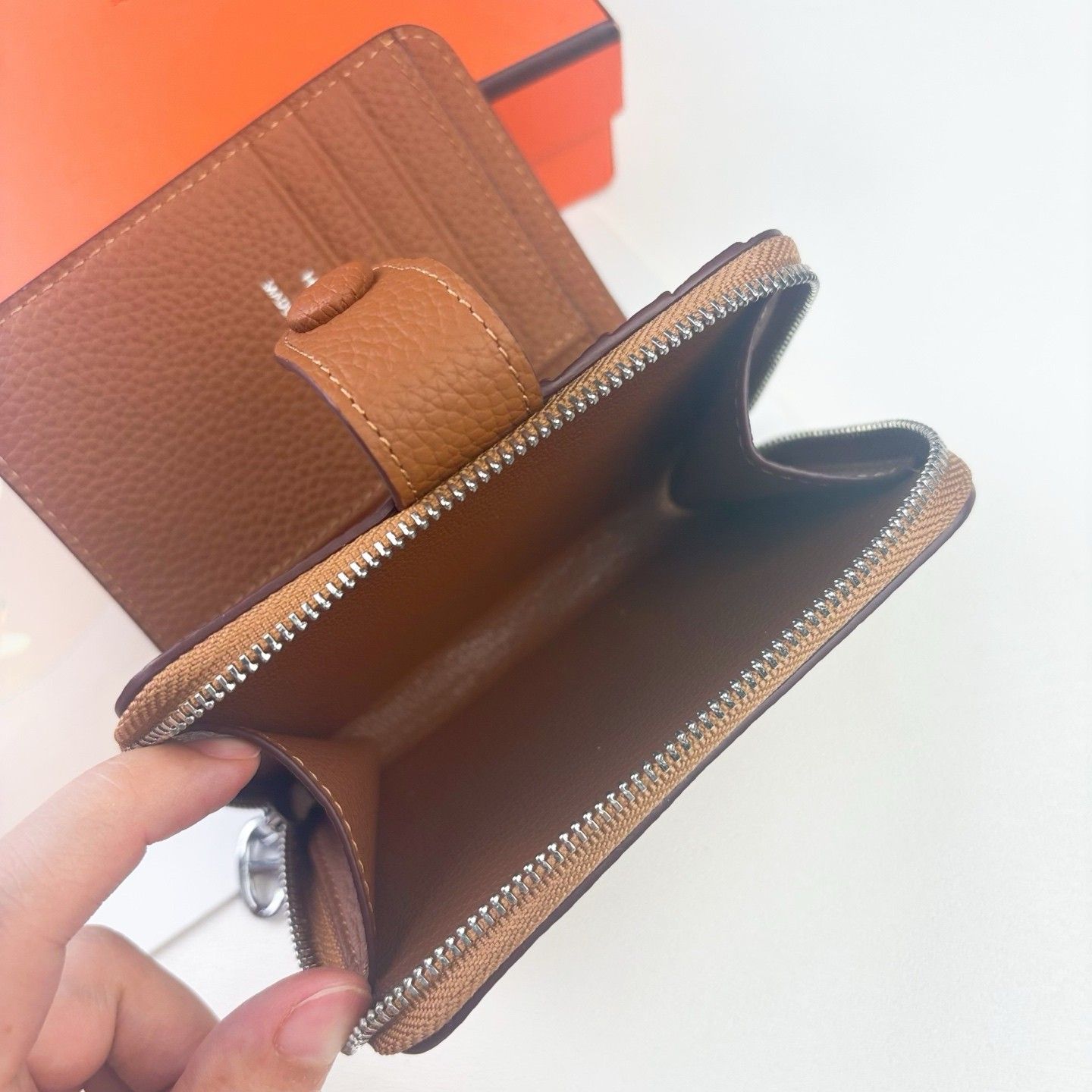 エルメス 短財布 Silk’in Togo レザー ファスナー A31511
