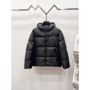 ルイヴィトン フード付きダウンジャケット A31584
