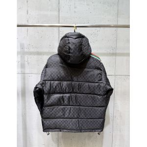 グッチ フード付きダウンジャケット クラシック A31582