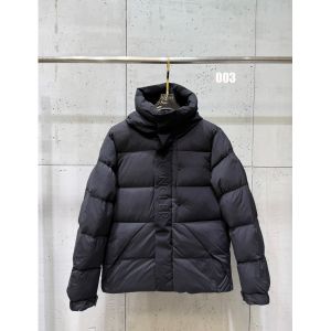 モンクレール Madeira ダウンジャケット メンズ  A31596