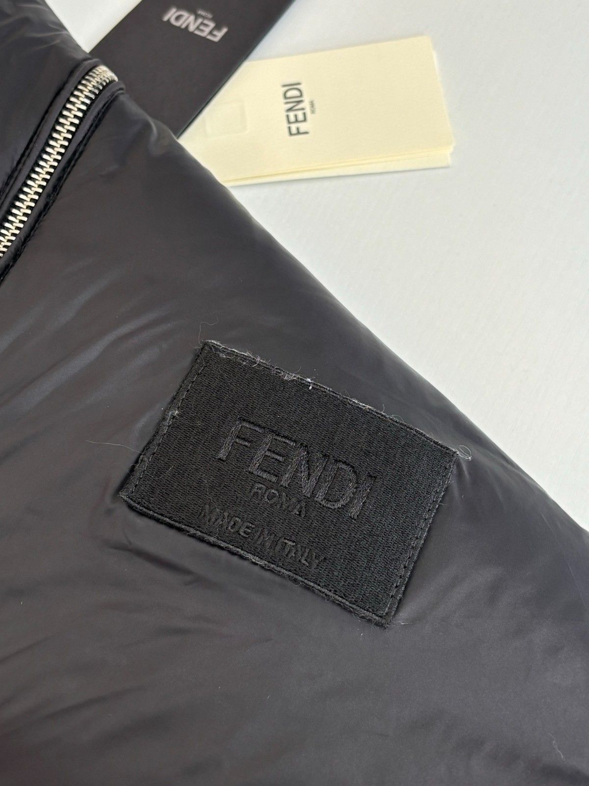 フェンディ ダウンベスト ダブルフェイス スタンドカラー A31592