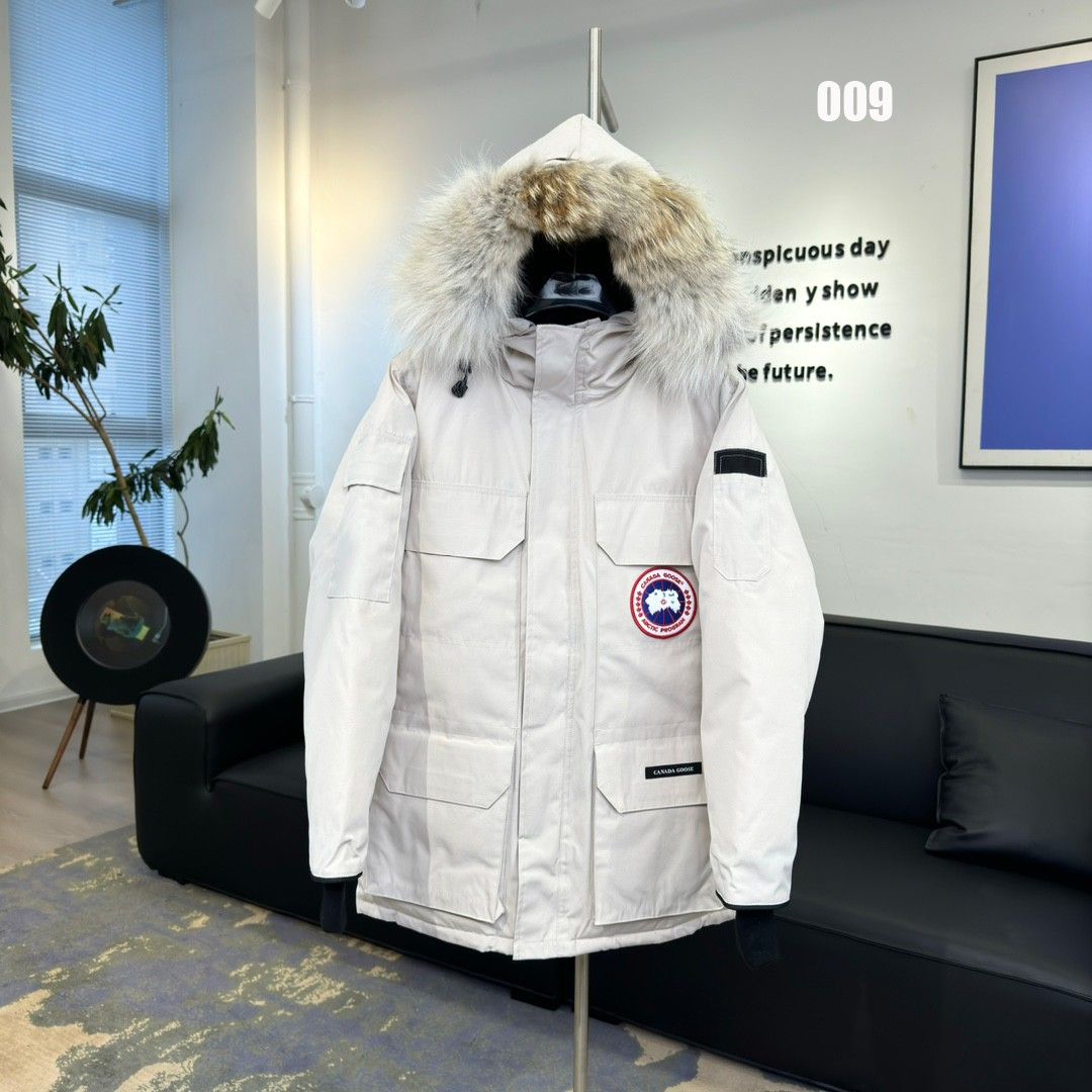 カナダグース Expedition ダウンコート パーカ ファーフード 高品質 A31576