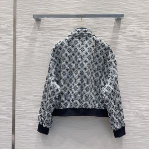 ルイヴィトン ジャケット レディース向け ショット A31610