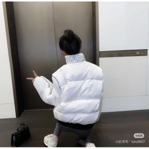 シャネル ダウンジャケット ホワイト オシャレ A31603