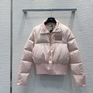 フェンディ ダウンジャケット ファー付き ショート レディース A31604
