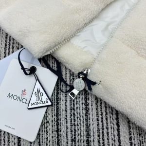 モンクレール ダウンカラージャケット ダウン×ニット 高品質 A31599