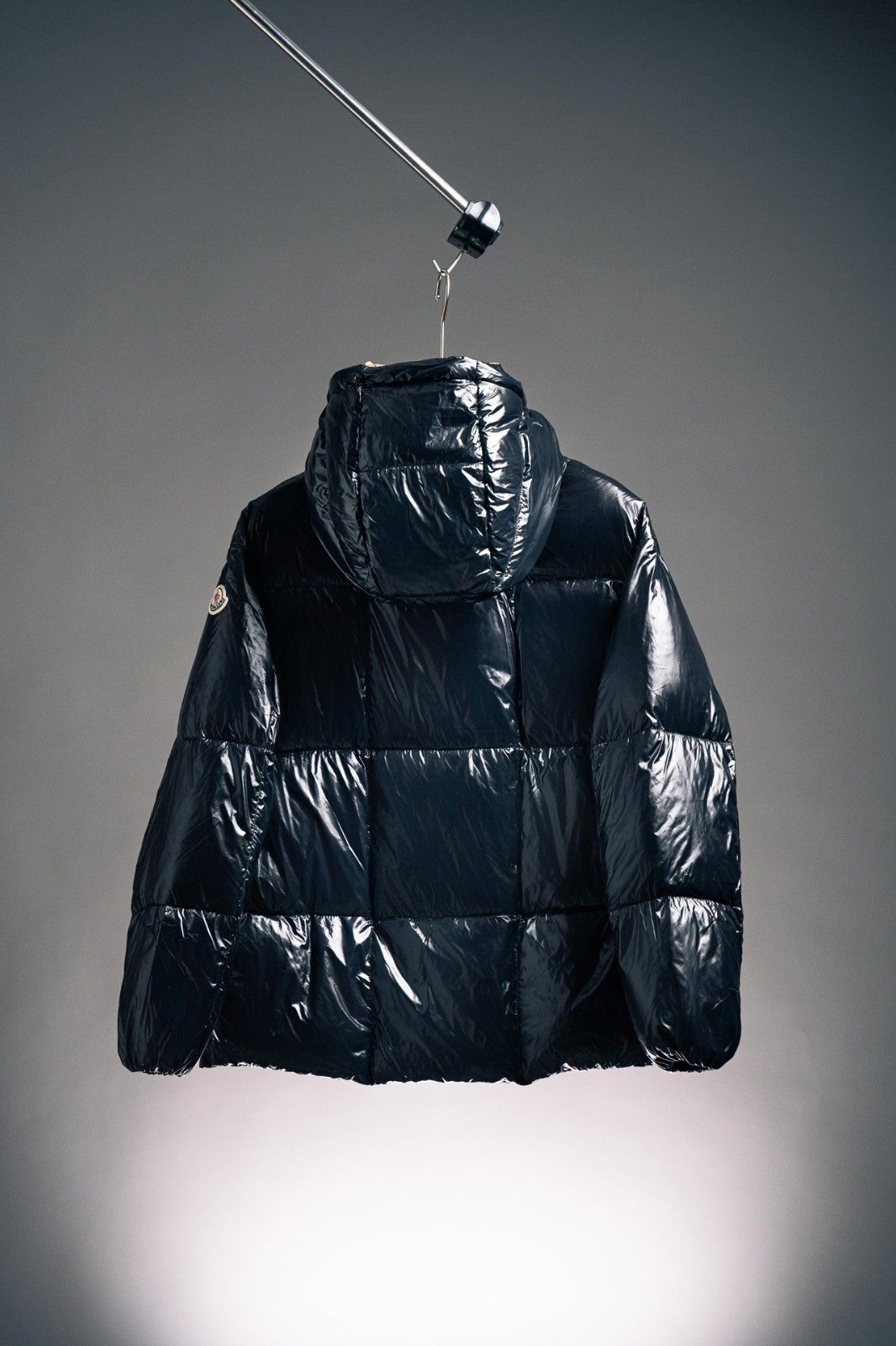 モンクレール Parano SS23 ダウンジャケット フード付き A31590